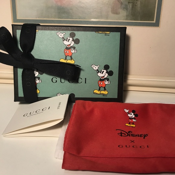 BRAND NEW Gucci Disney Mickey Cardholder Case - Picture 2 of 7